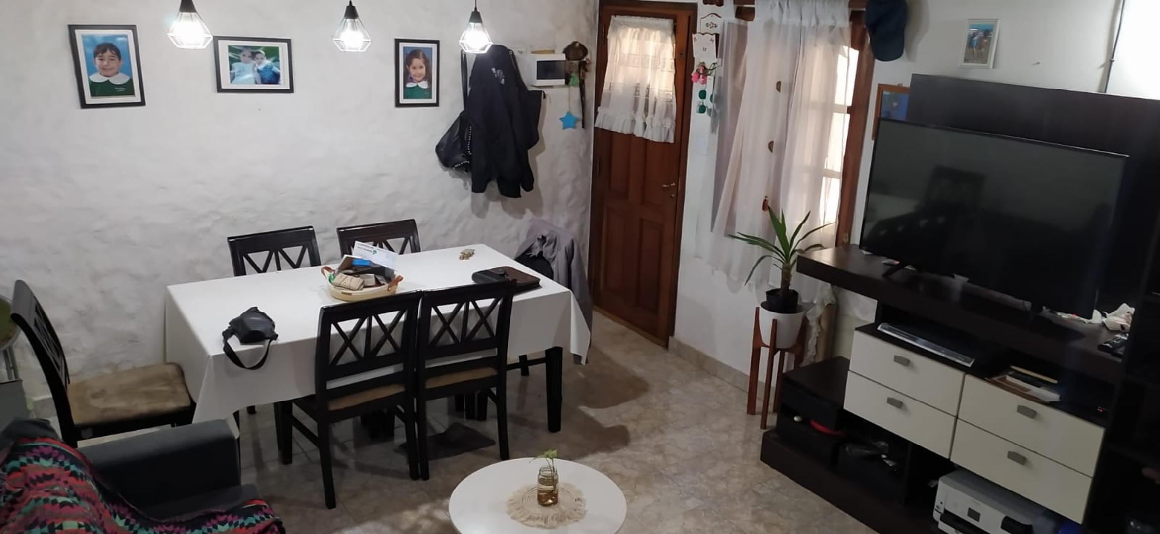 Depto Tipo Casa en Venta de 2 dormitorios