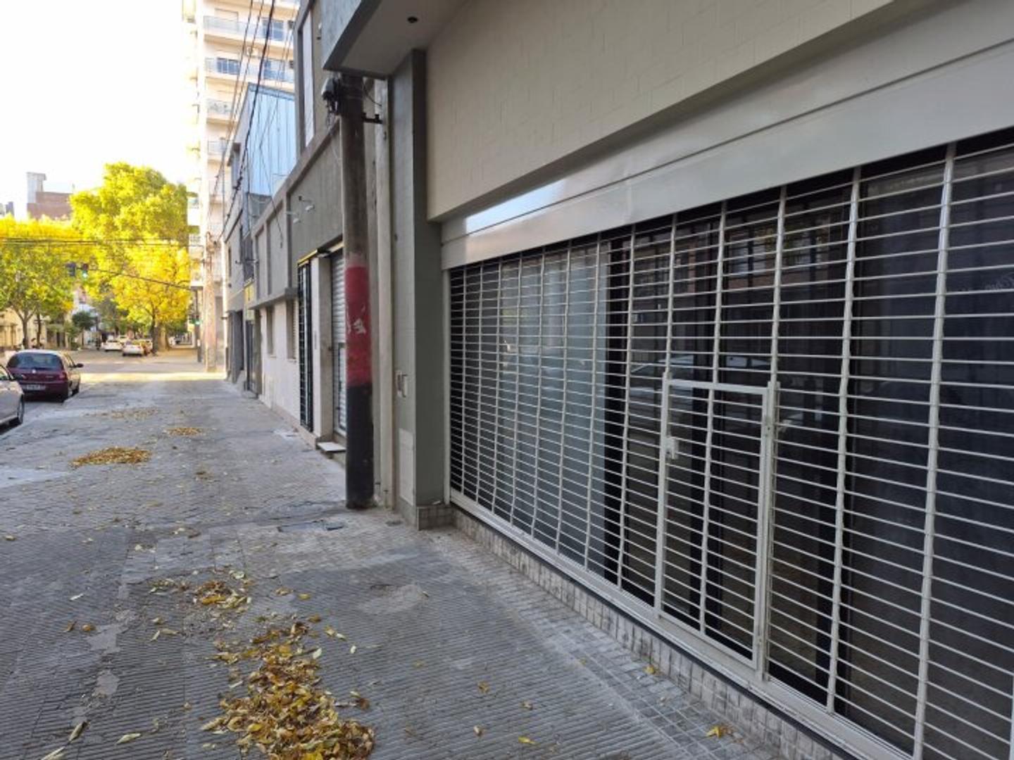 Local en Alquiler en Echesortu, $ 1.400.000