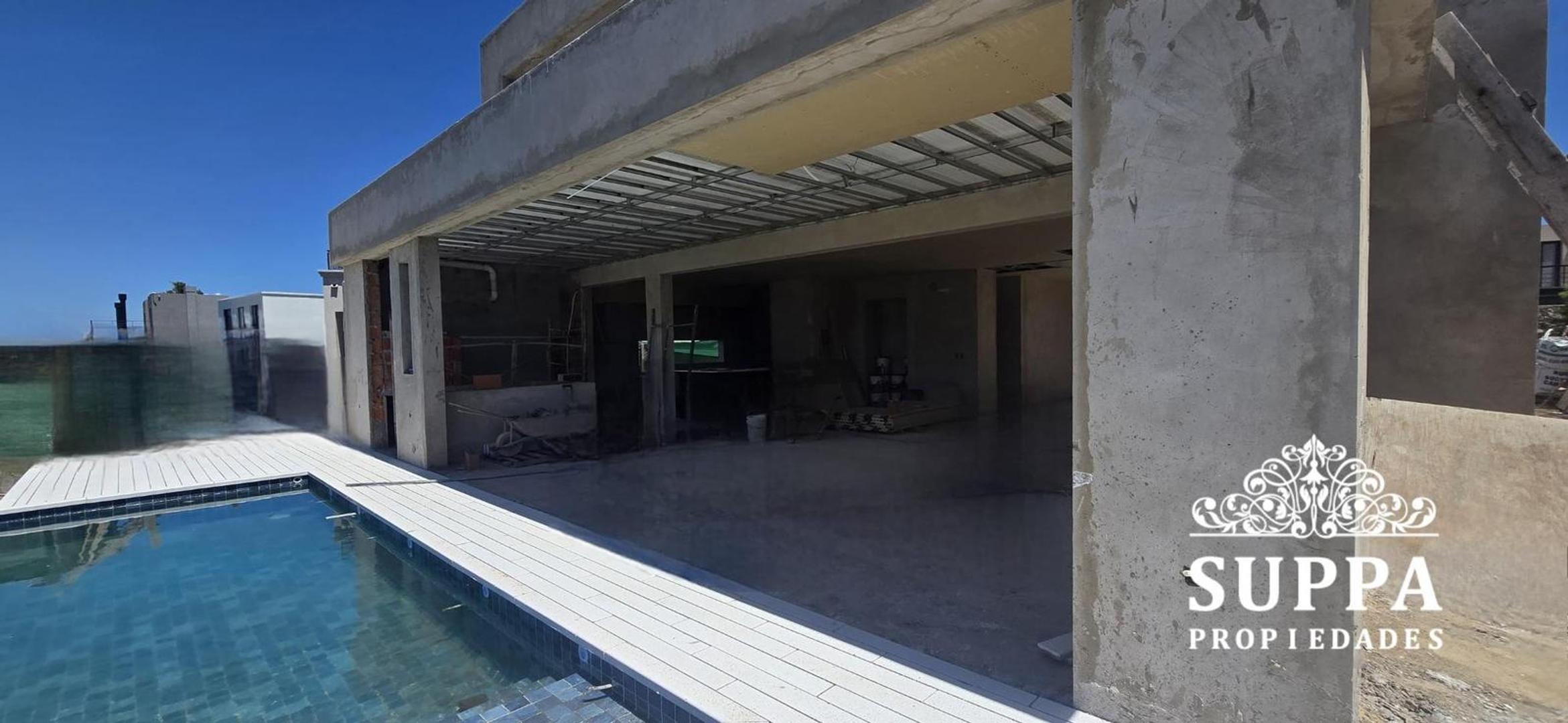 CASA EN VENTA  LAGUNA GRANDE  VILLANUEVA