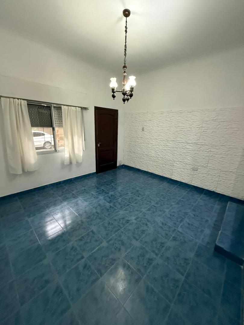 Madero 1300 , Piso PB