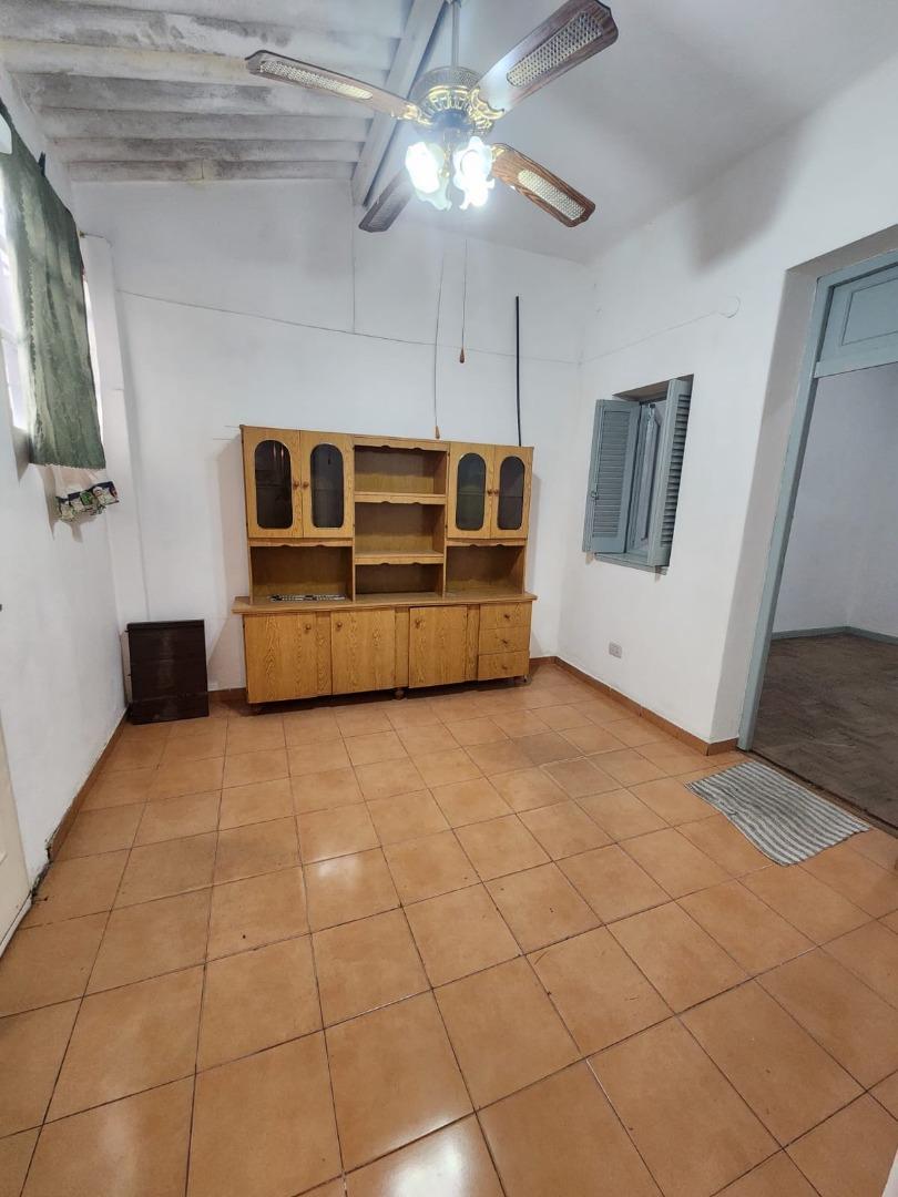 DEPARTAMENTO TIPO CASA EN VENTA BOULEVAR ITALIANOS 523