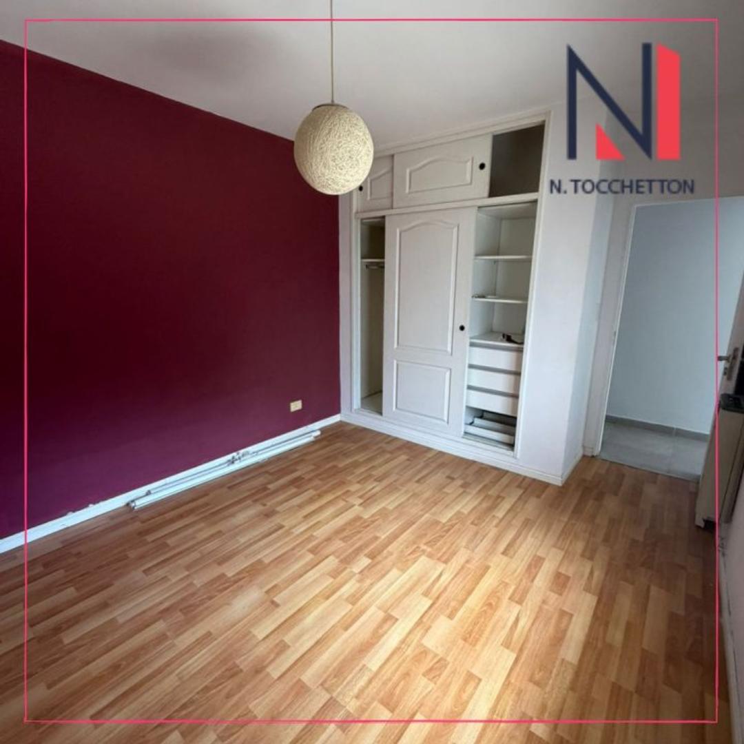 Depto Tipo Casa en Alquiler con 1 cocheras