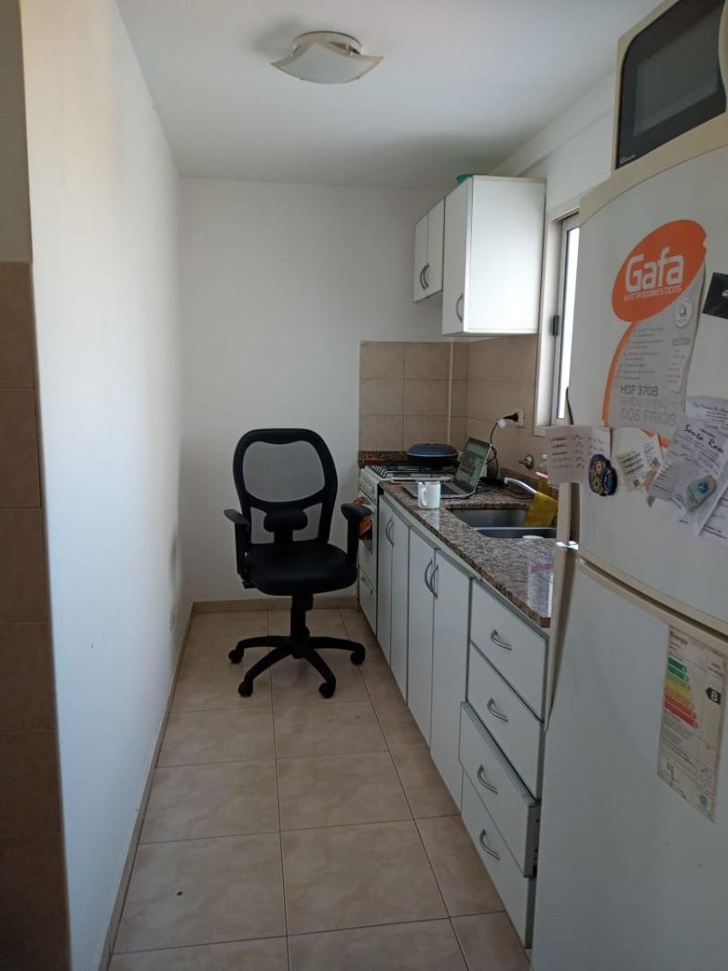 DPTO 2 AMB. C/FTE CON BALCON