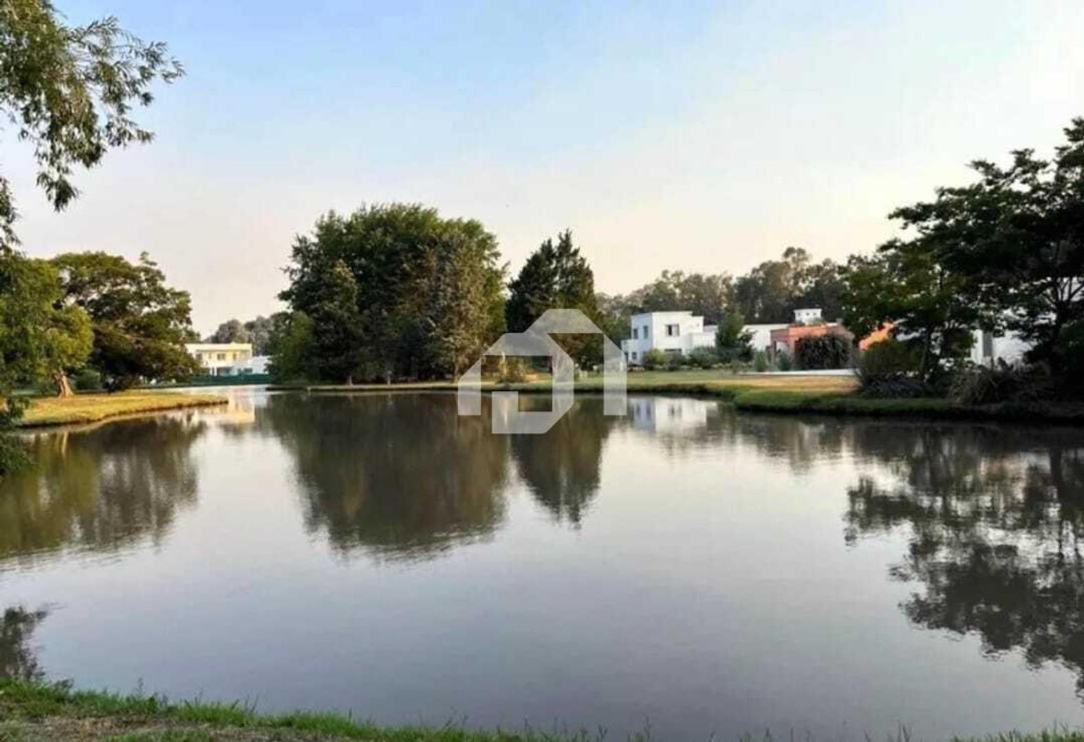 Terreno Lote  en Venta en Casuarinas del Pilar, Zelaya, Pilar