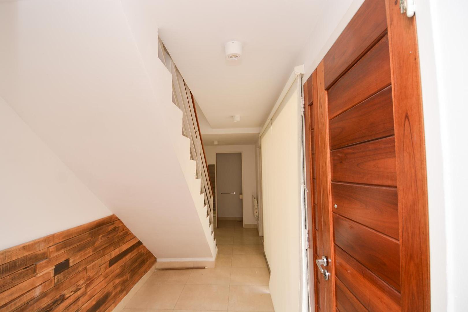 Departamento en Alquiler con 1 cocheras