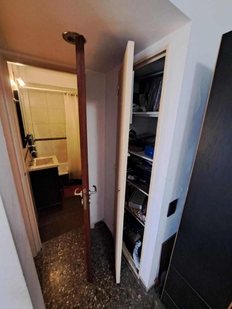 DEPARTAMENTO DE 2 AMB EN EXCELENTE ESTADO 