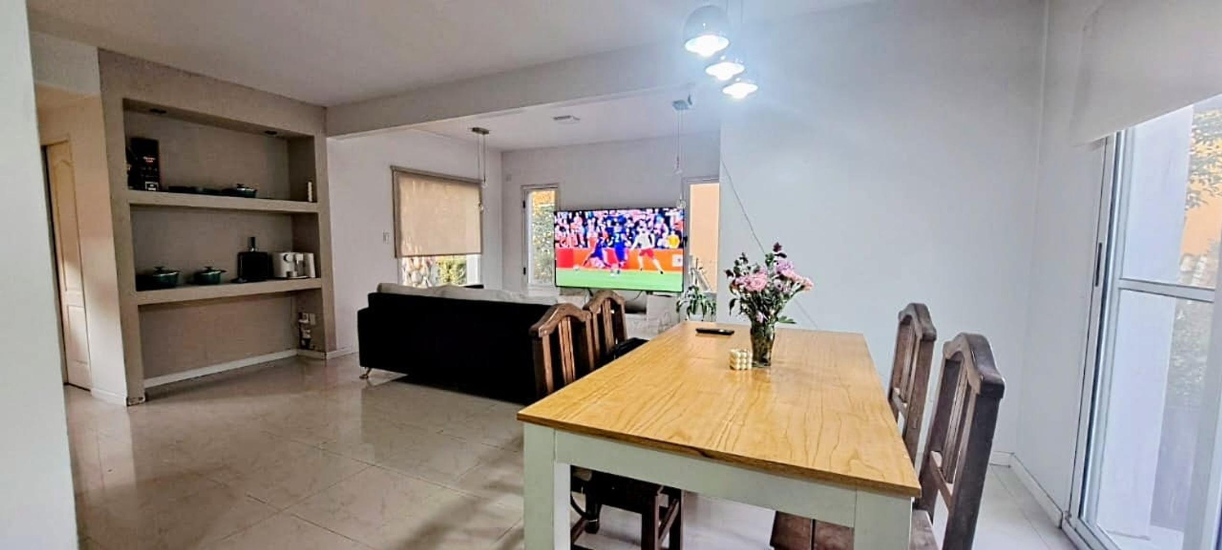 Casa en Venta en Haras Maria Elena, USD 239.000