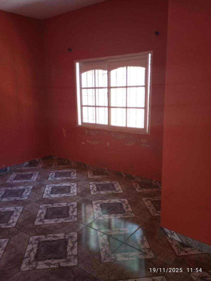 Ricardone. Casa 2 dormitorios con jardin y pileta