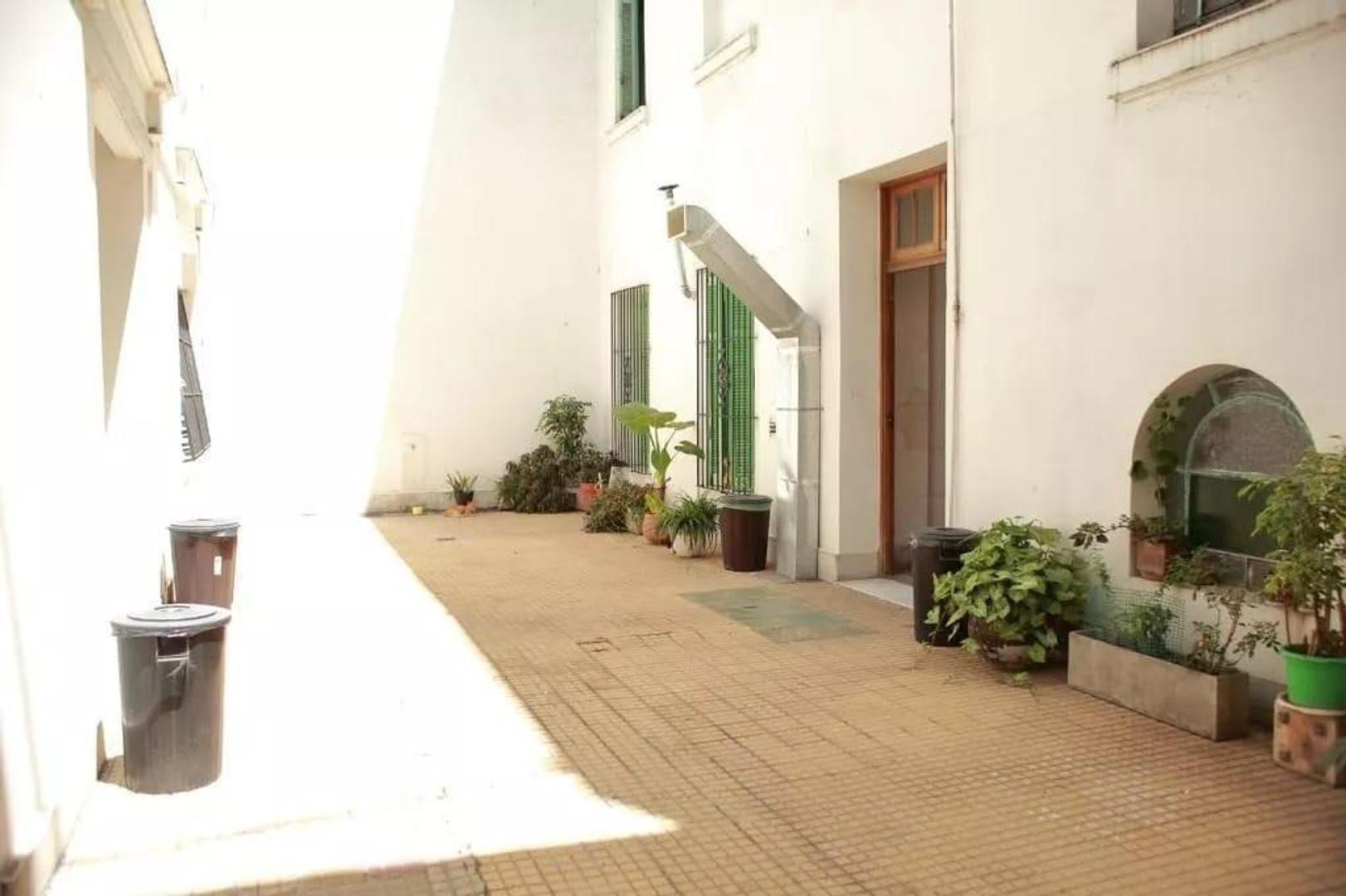 Departamento 4 ambientes con 3 baños