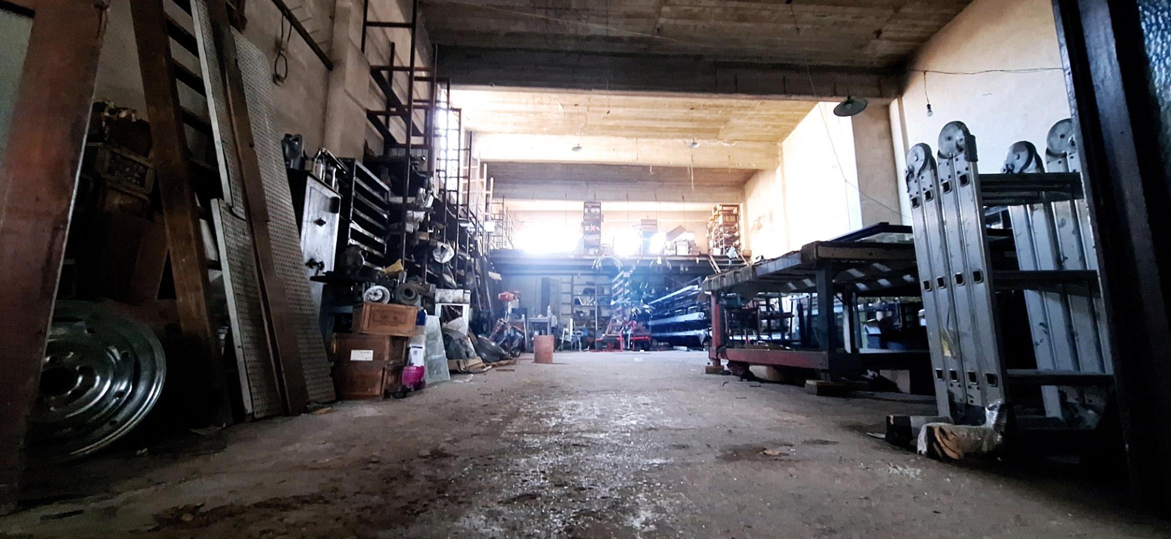 VENTA OPORTUNIDAD GALPON+LOCAL+DEPÓSITO+VIVIENDA+TERRAZA