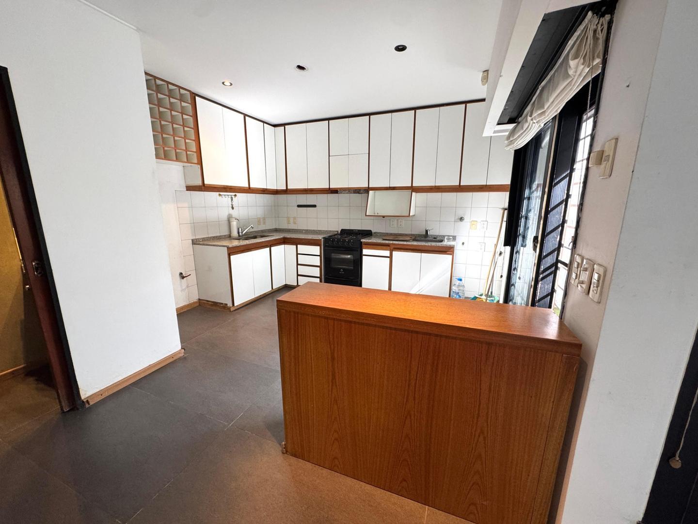 Casa en Venta en Haedo, USD 180.000