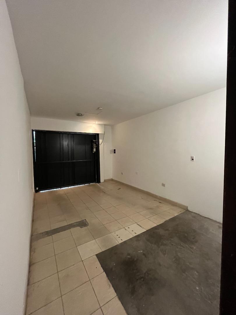 Casa 6 ambientes con 3 baños