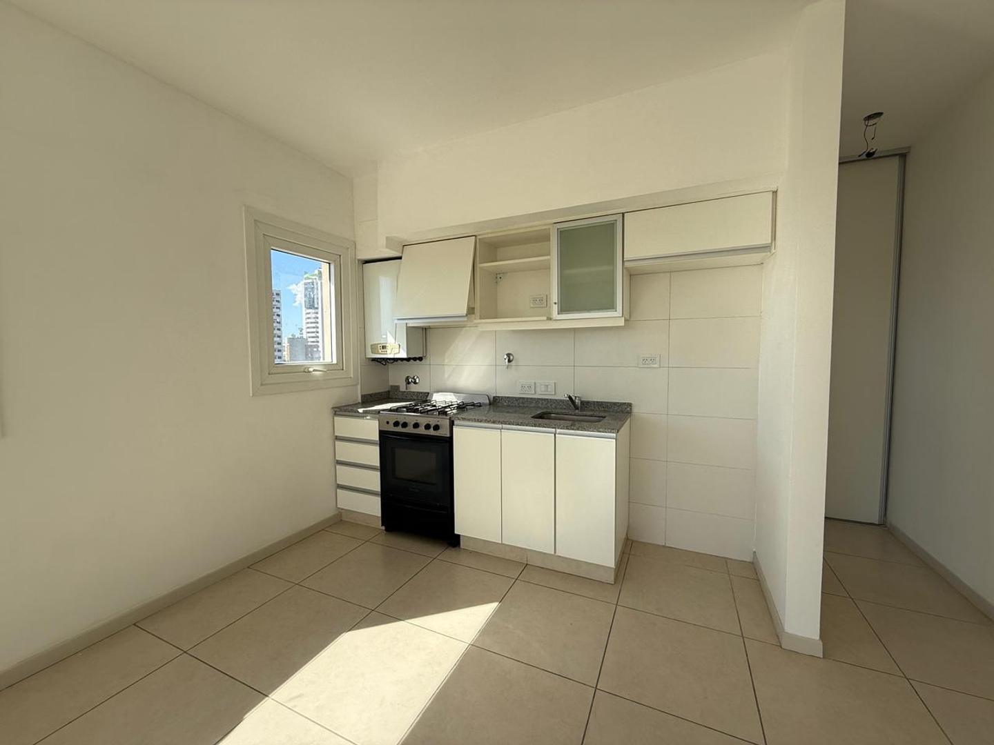 Avenida Presidente Peron  al 600