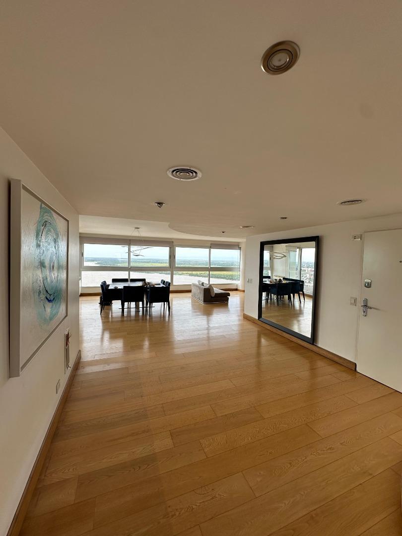 TORRE EMBARCADERO PISO EXCLUSIVO