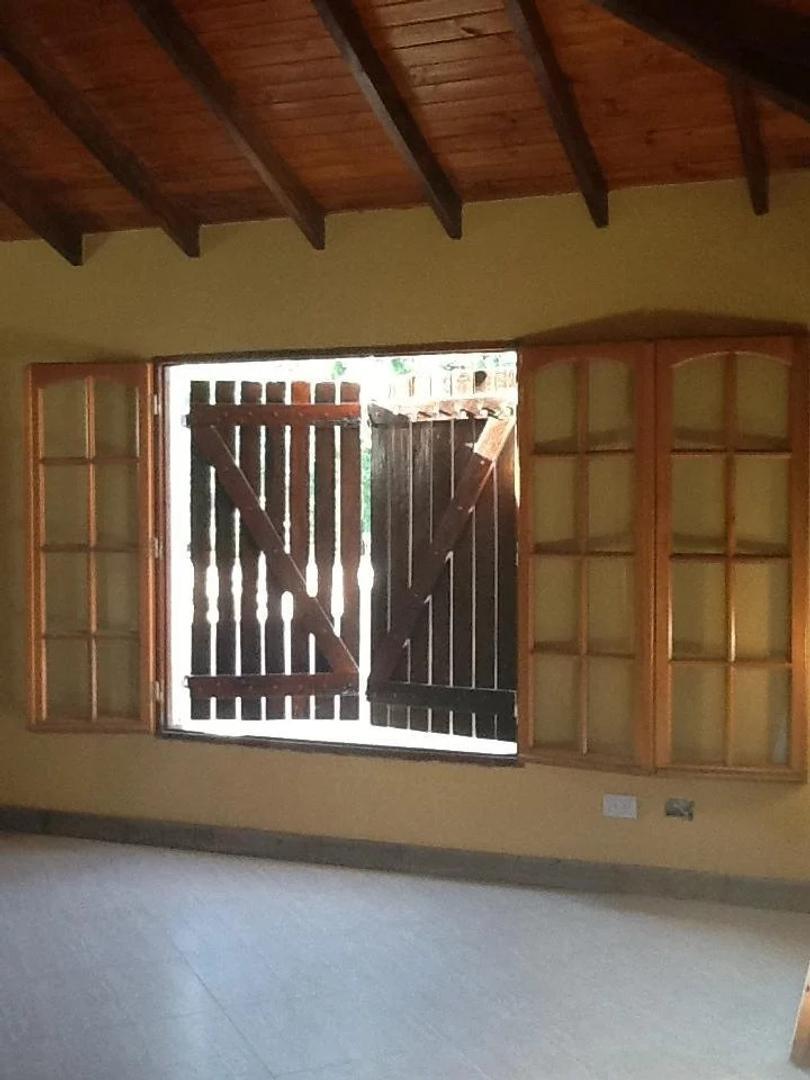 Casa en Venta en Pilar, USD 88.000