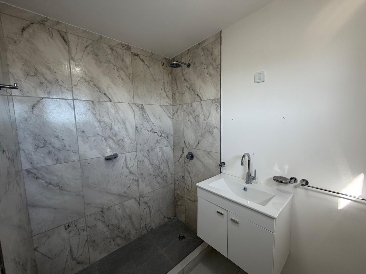 Departamento 2 ambientes con 2 baños