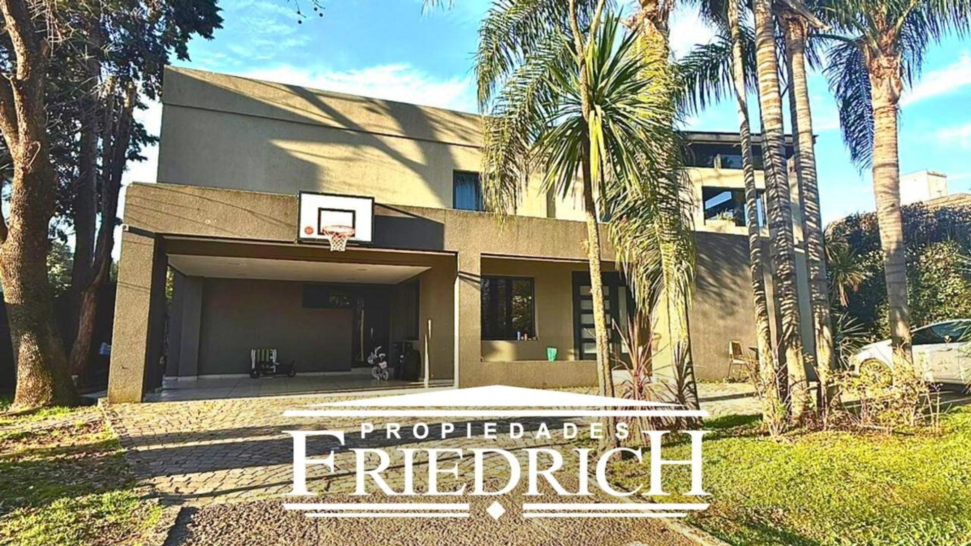 CASA EN VENTA EN CLUB DE CAMPO SAN PATRICIO