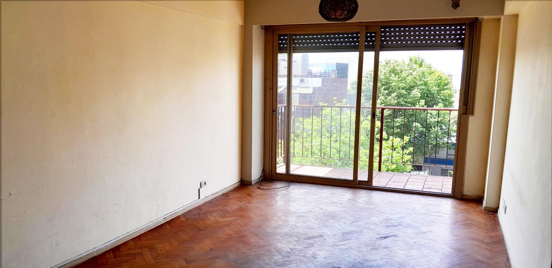 Monoamb. C/Balcón, 27M²T. Pehuajó 908 Cerca M.Bus Segurola