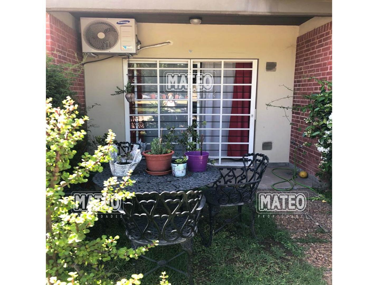 DEPARTAMENTO EN VENTA PLANTA BAJA. CONDOMINIO HOGAR OBRERO.