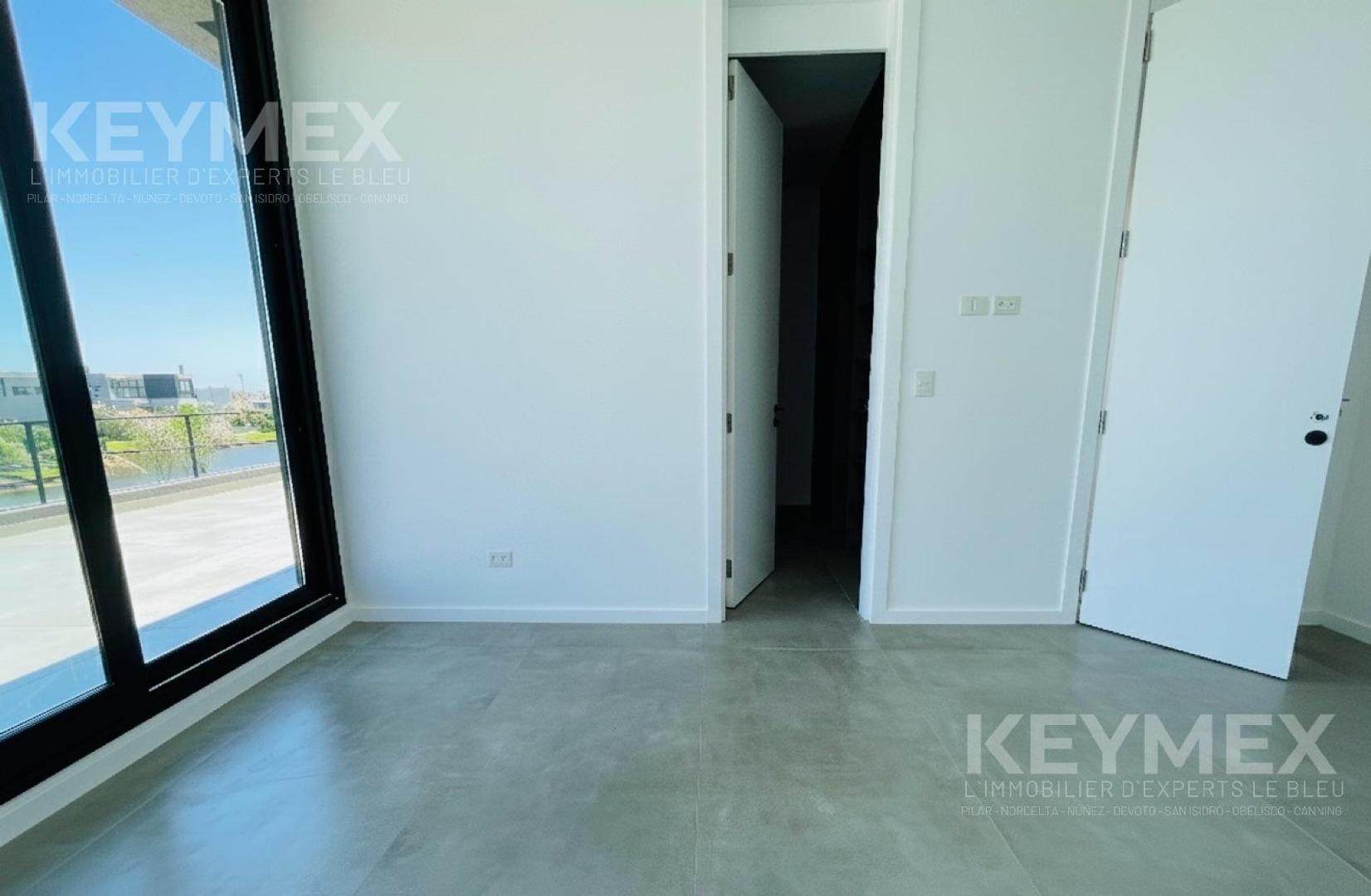 Casa en venta 6 ambientes en Carpinchos Nordelta