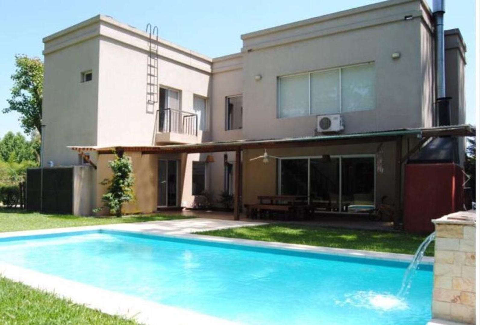 Av. Patricias Argentinas 1300