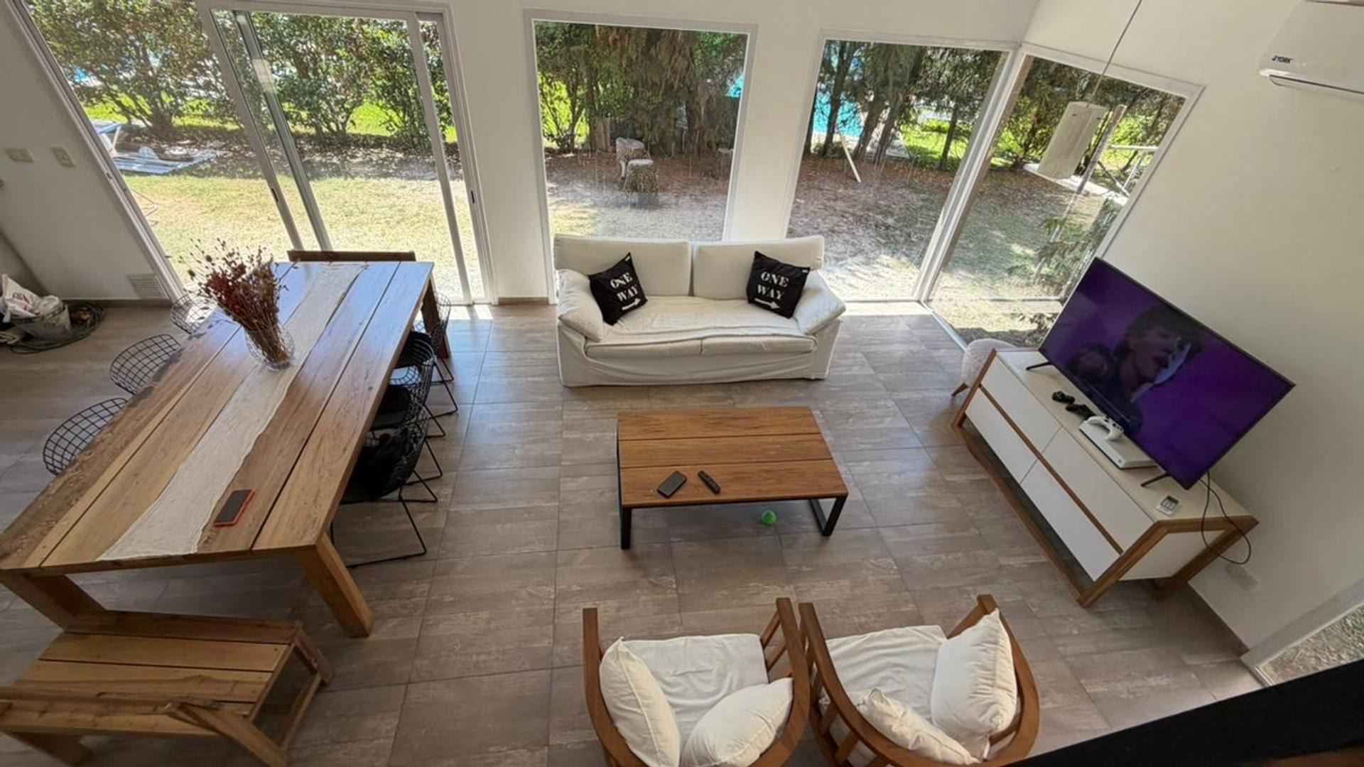 Venta casa tipo chalet 4 ambientes parque pileta Pilar