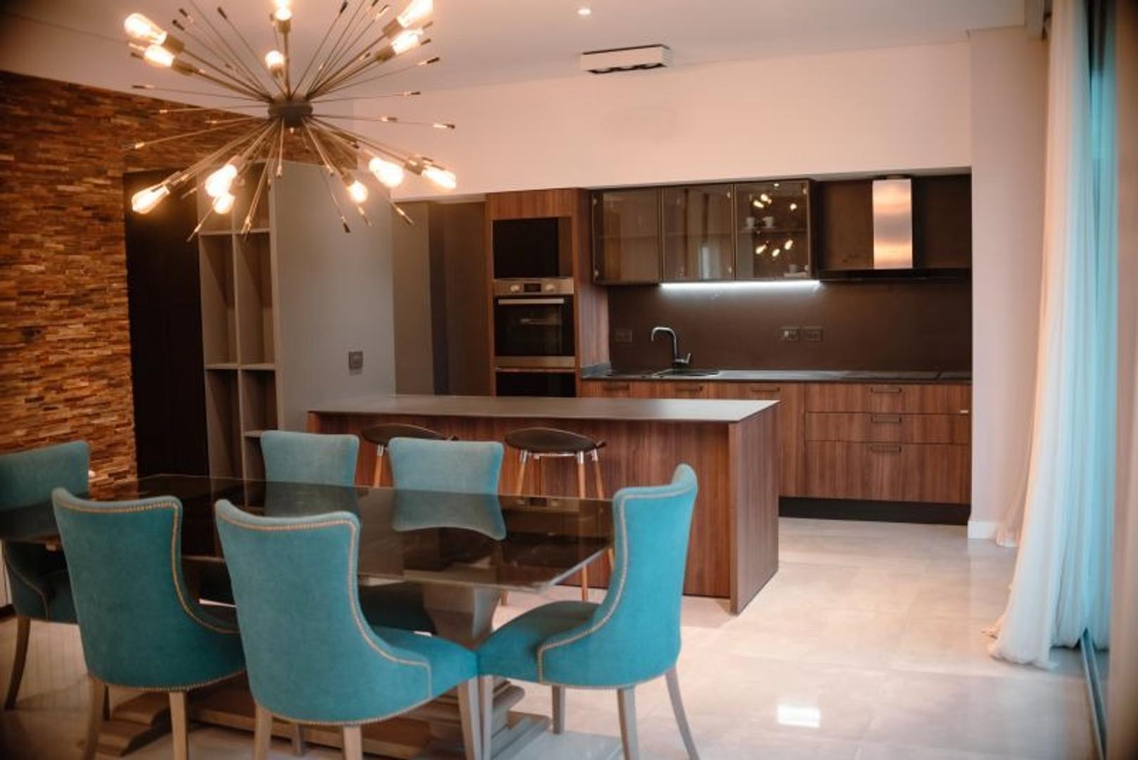 Boulevard Galvez 1426 , Piso 1