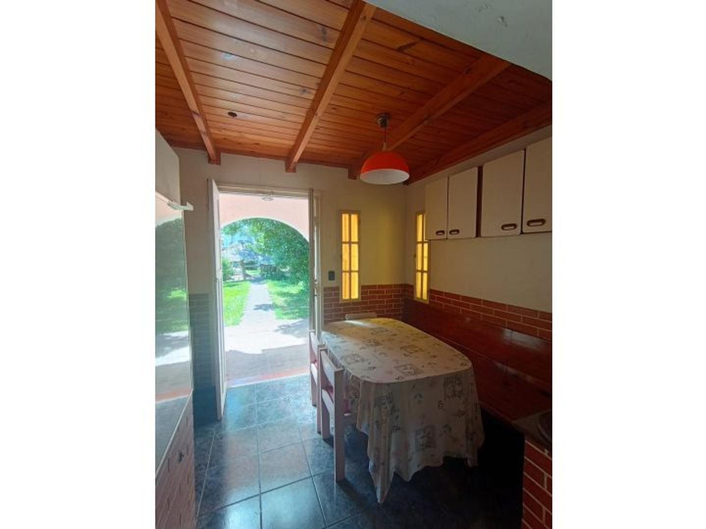 Casa en Alquiler Temporal con 2 cocheras