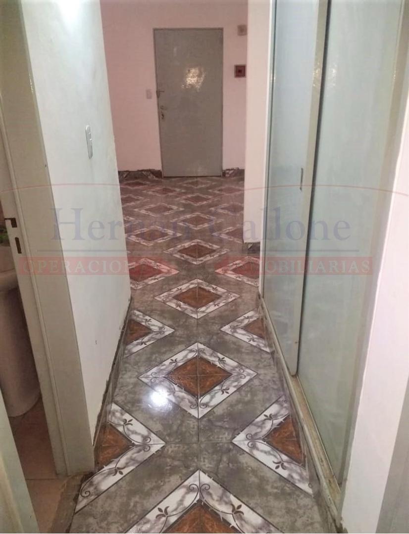 EXCELENTE DEPARTAMENTO 2 AMBIENTES EN PLANTA BAJA CON PATIO