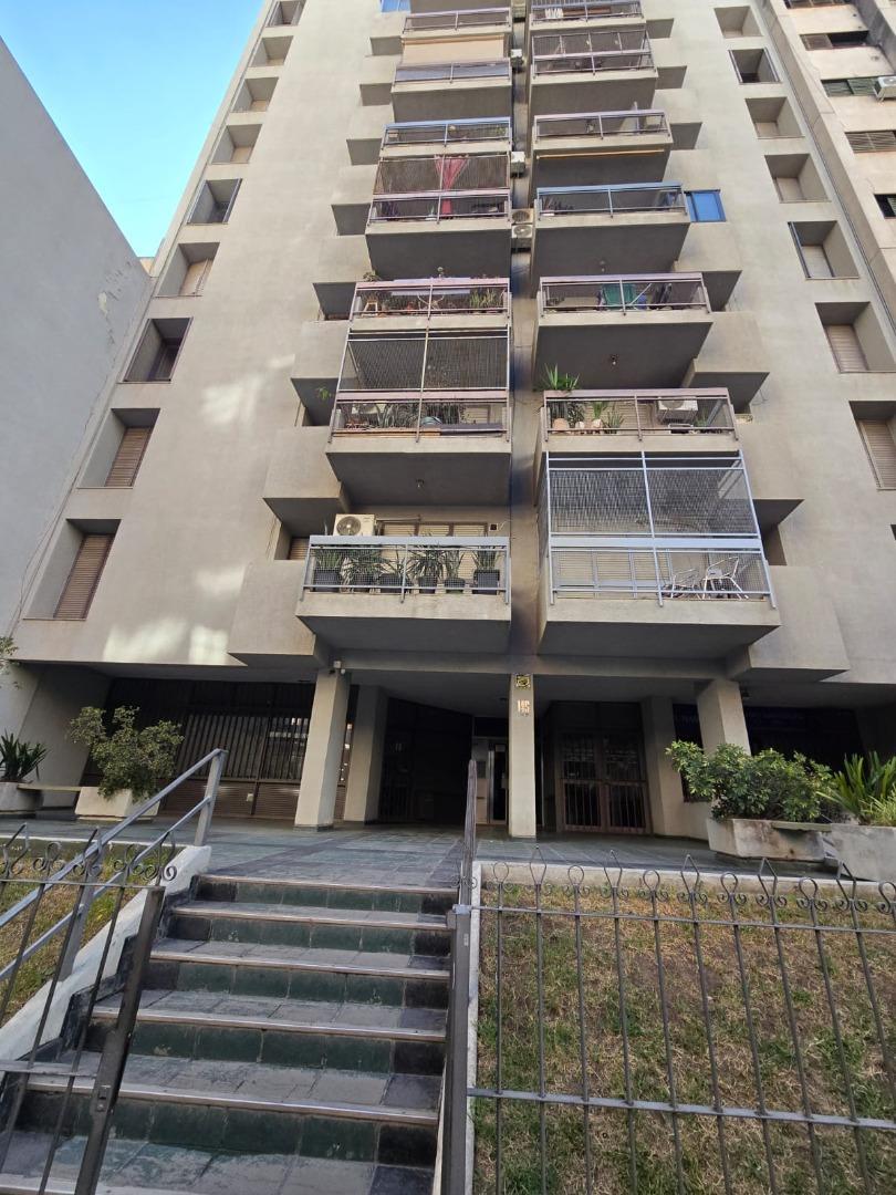 AMOBLADO - 2D 2B BALCON AMPLIO 1/2 CUADRA DE AV. COLON