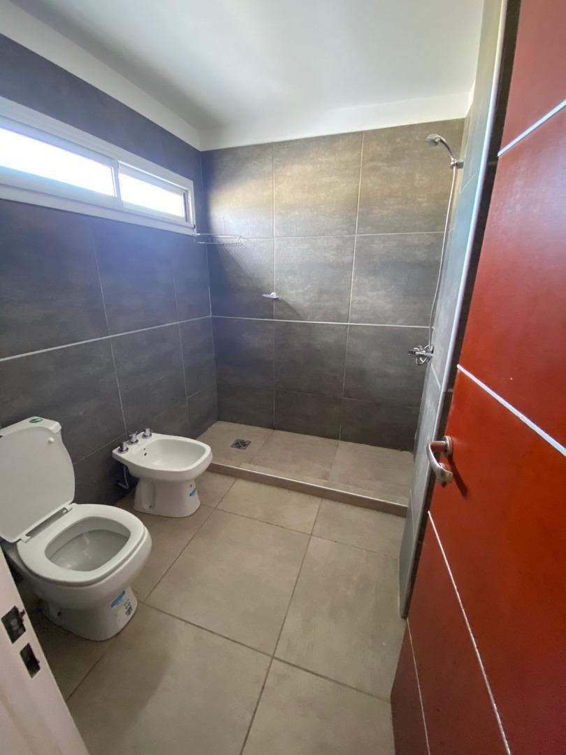 Casa en Venta en Valle Cercano, USD 74.000