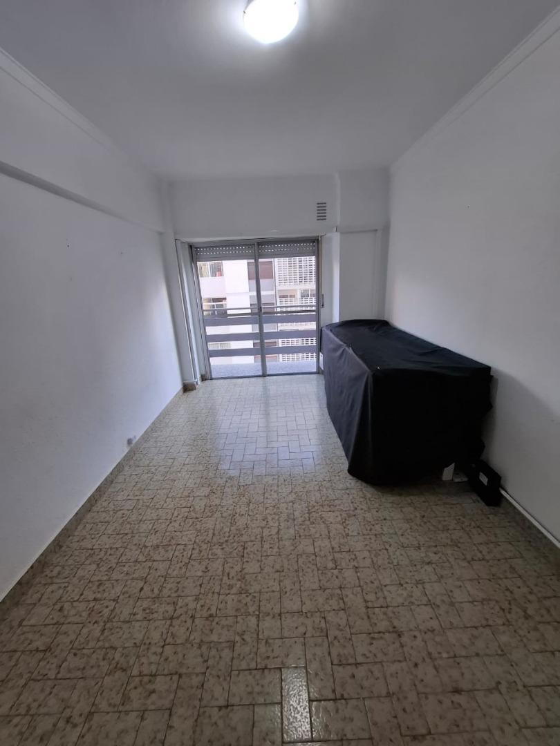 DTO. 2 AMB. EXTERNO - 39 M2. - PLAZA COLON