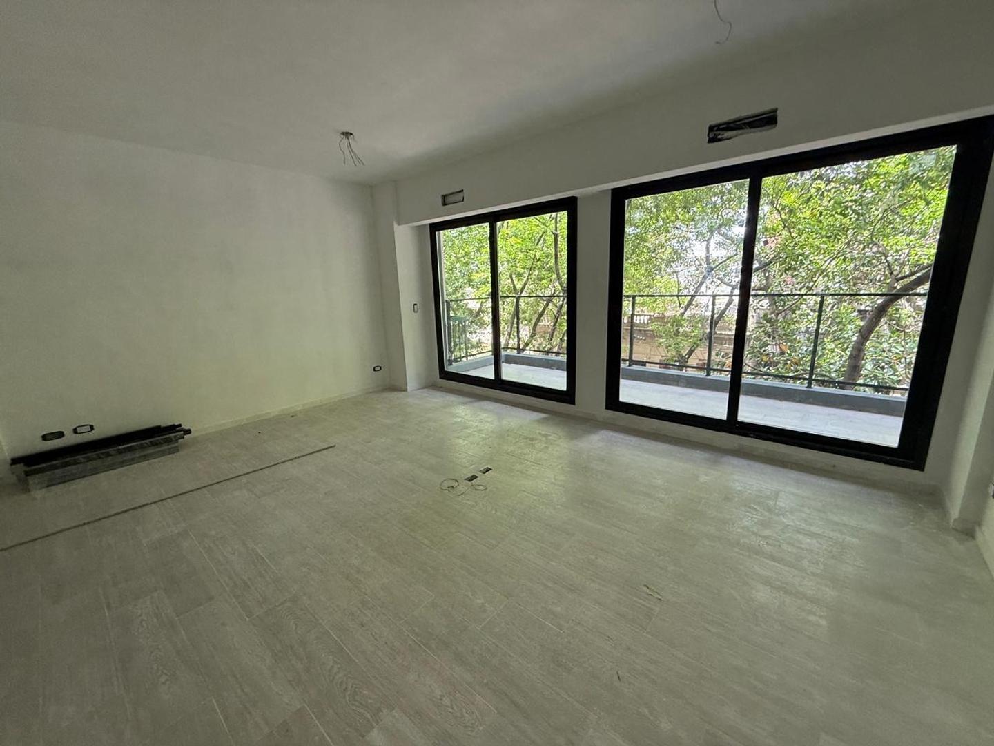 Chenaut 1763 , Piso 5