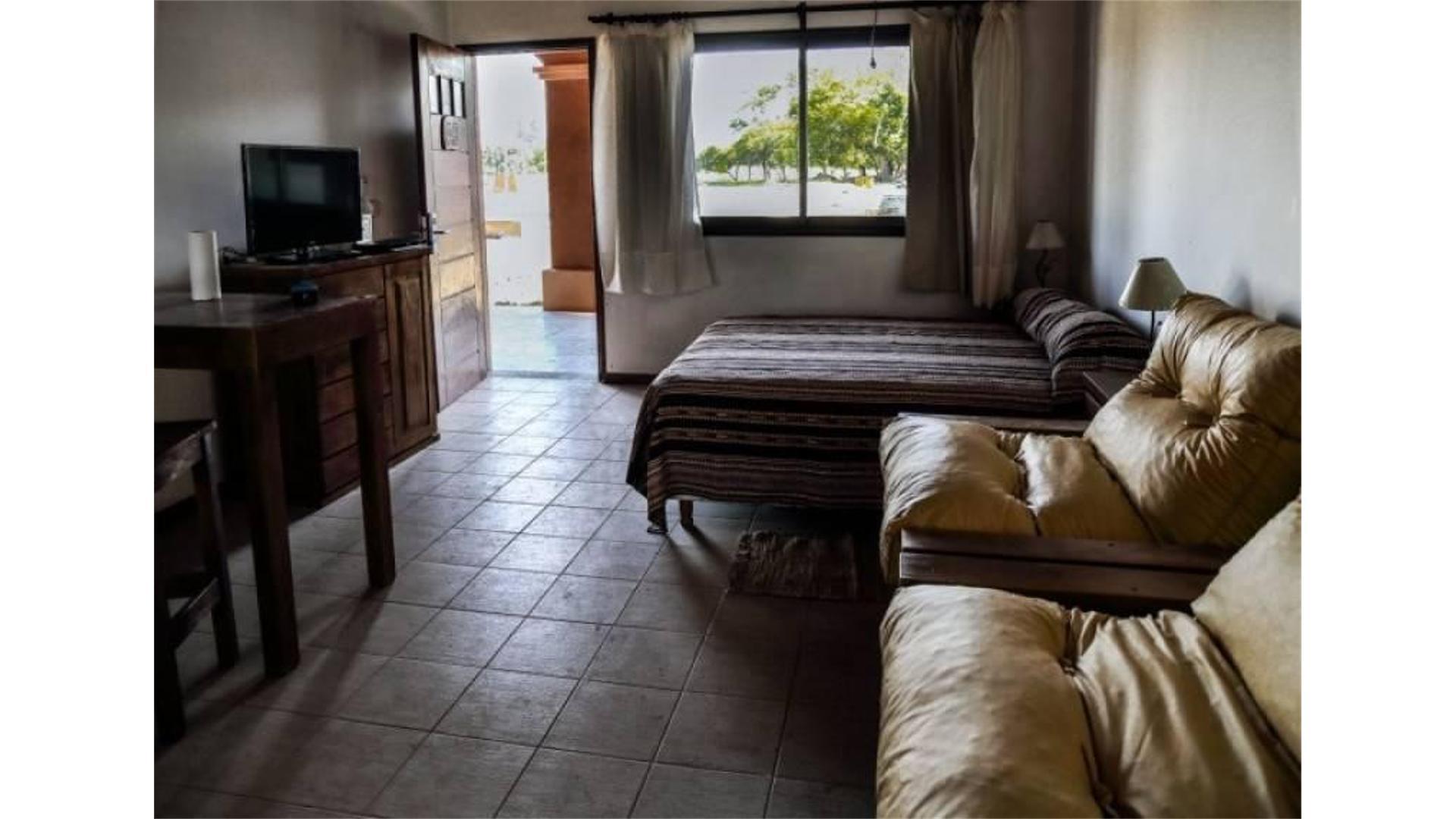 Fondo Comercio en Venta con 15 cocheras