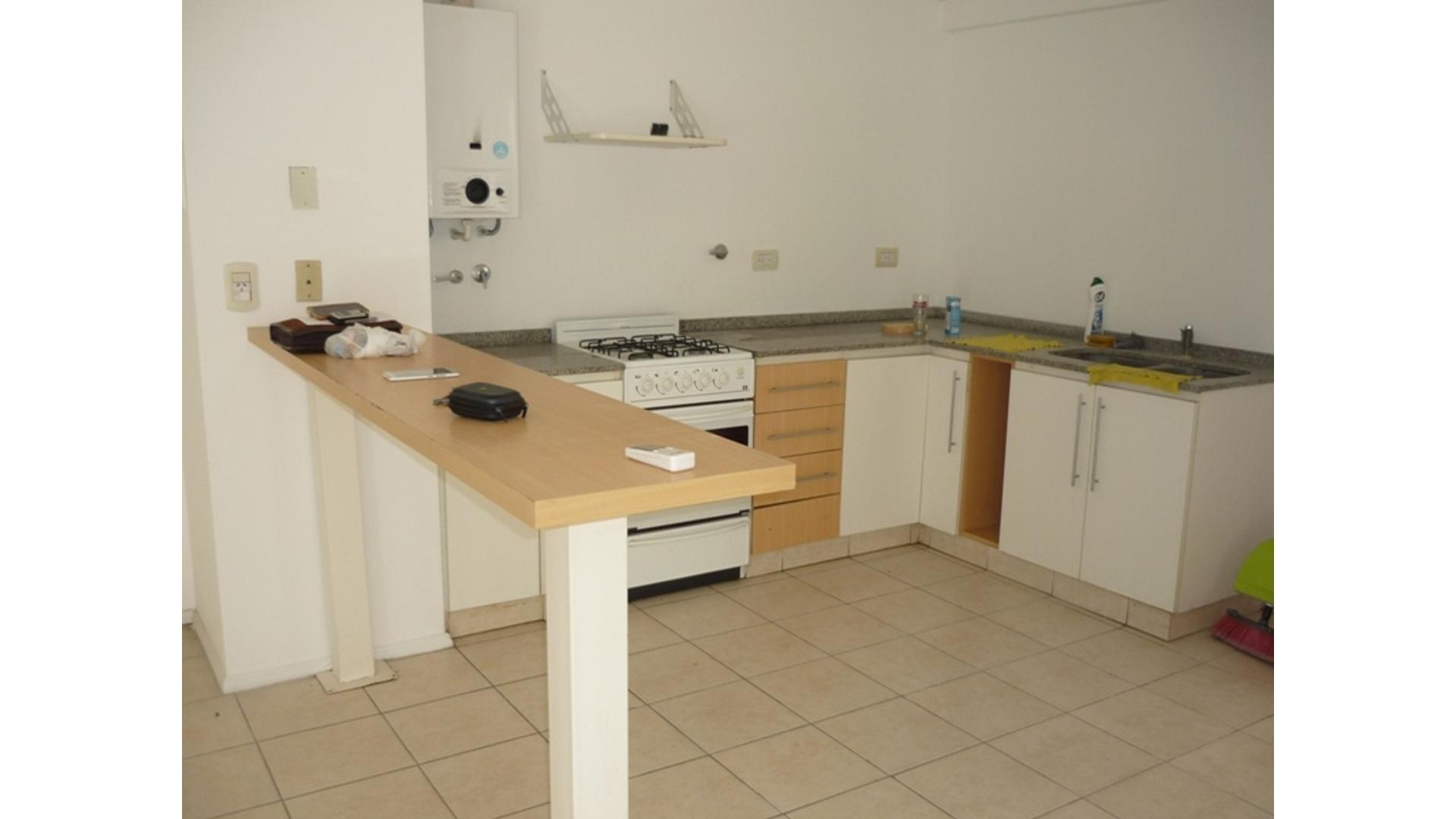 Departamento en Venta en Complejo 46 Plaza, USD 110.000