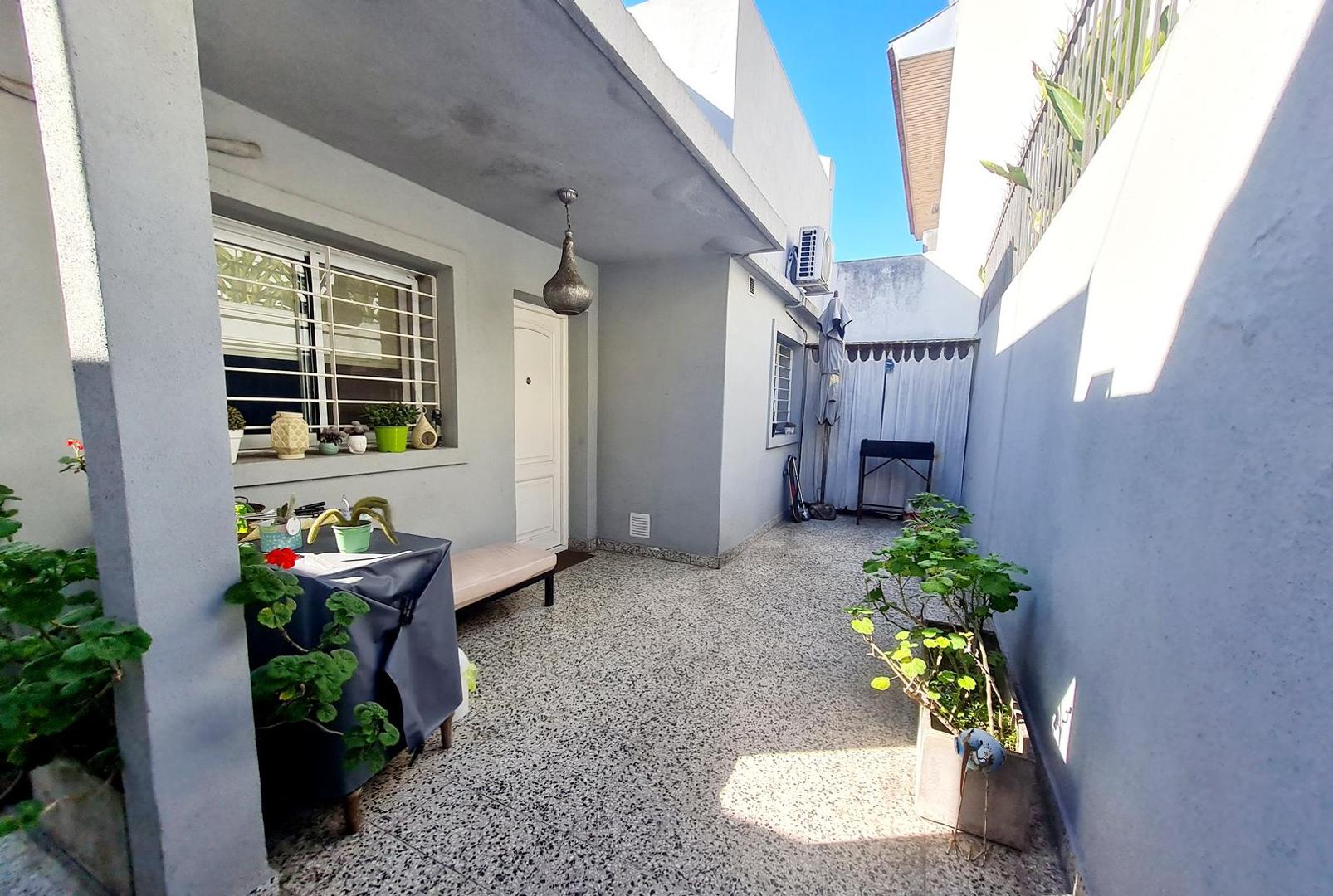 Depto Tipo Casa en Venta al Oeste