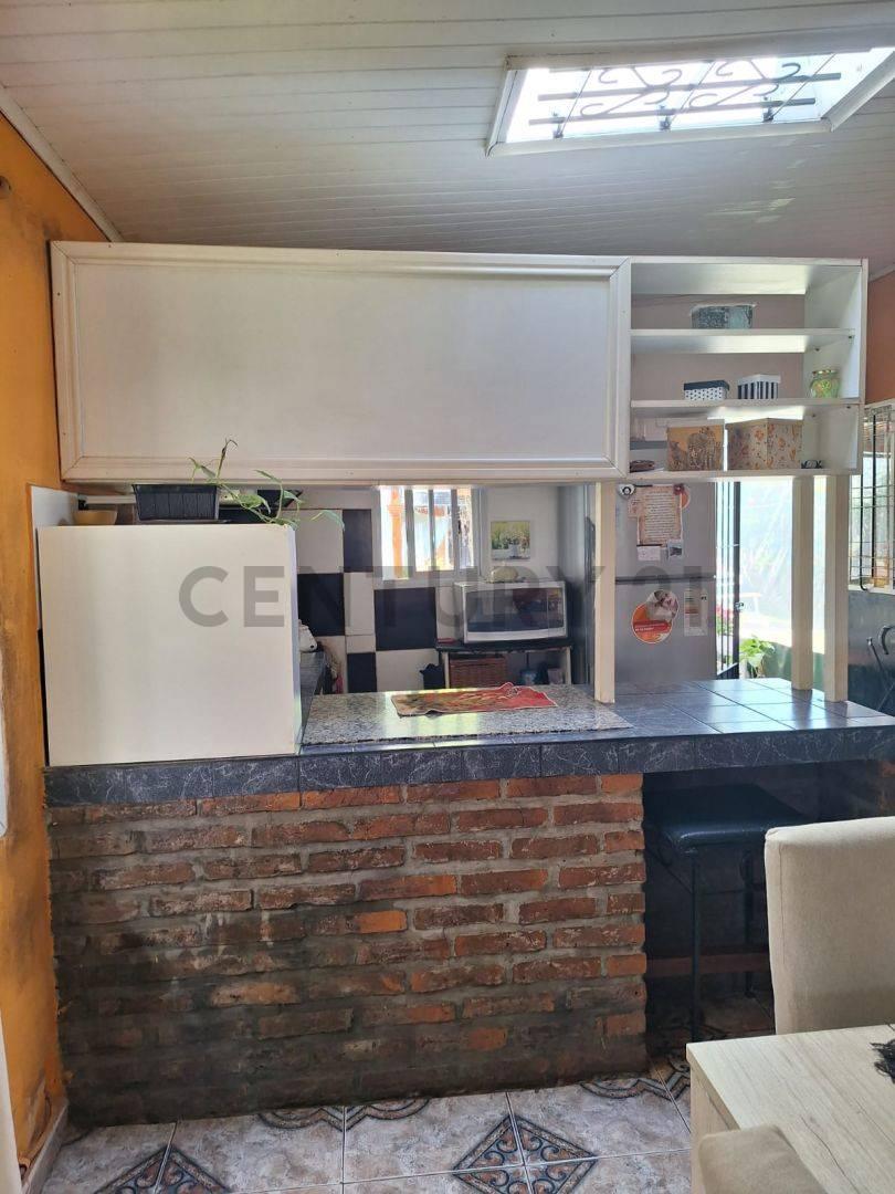 474 entre 7 y 7 bis. Casa de 3 Dormitorios en Venta en City Bell