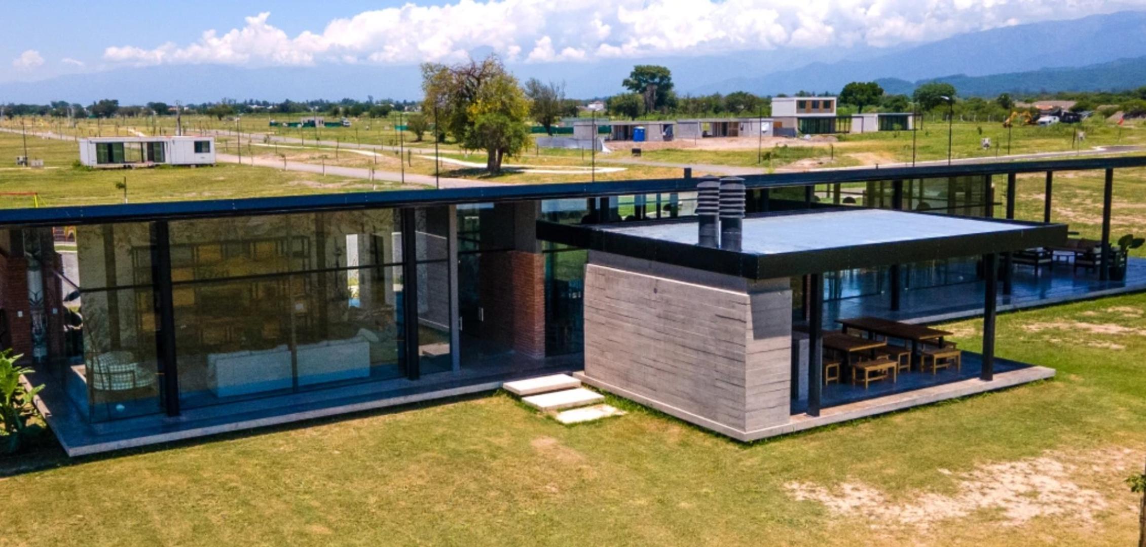 Terreno en esquina con excelente ubicacion