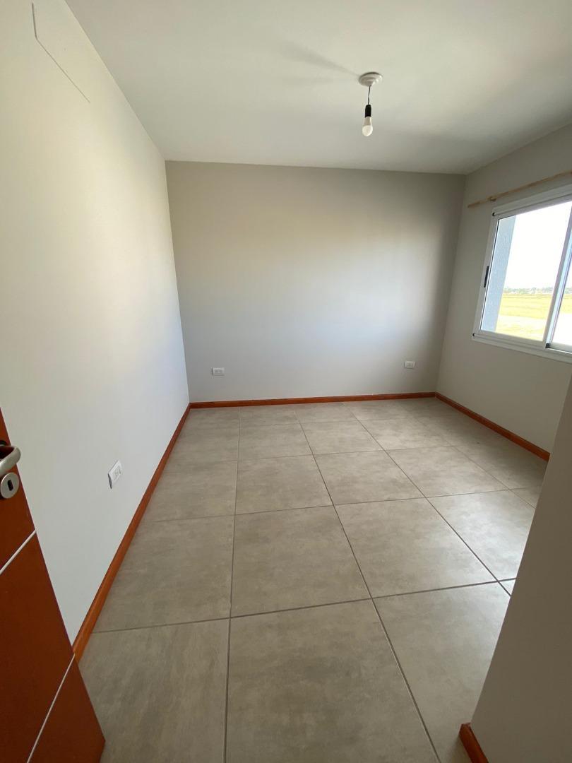 Av. Armada Argentina 2400