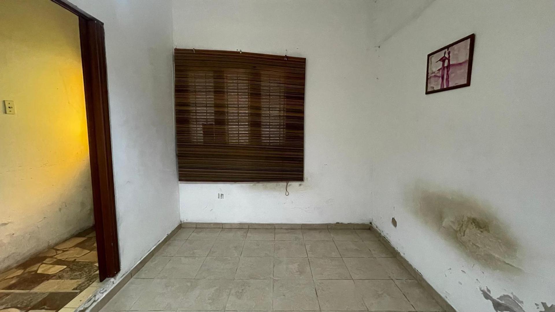 VENTA, OPORTUNIDAD Casa para Reciclar.