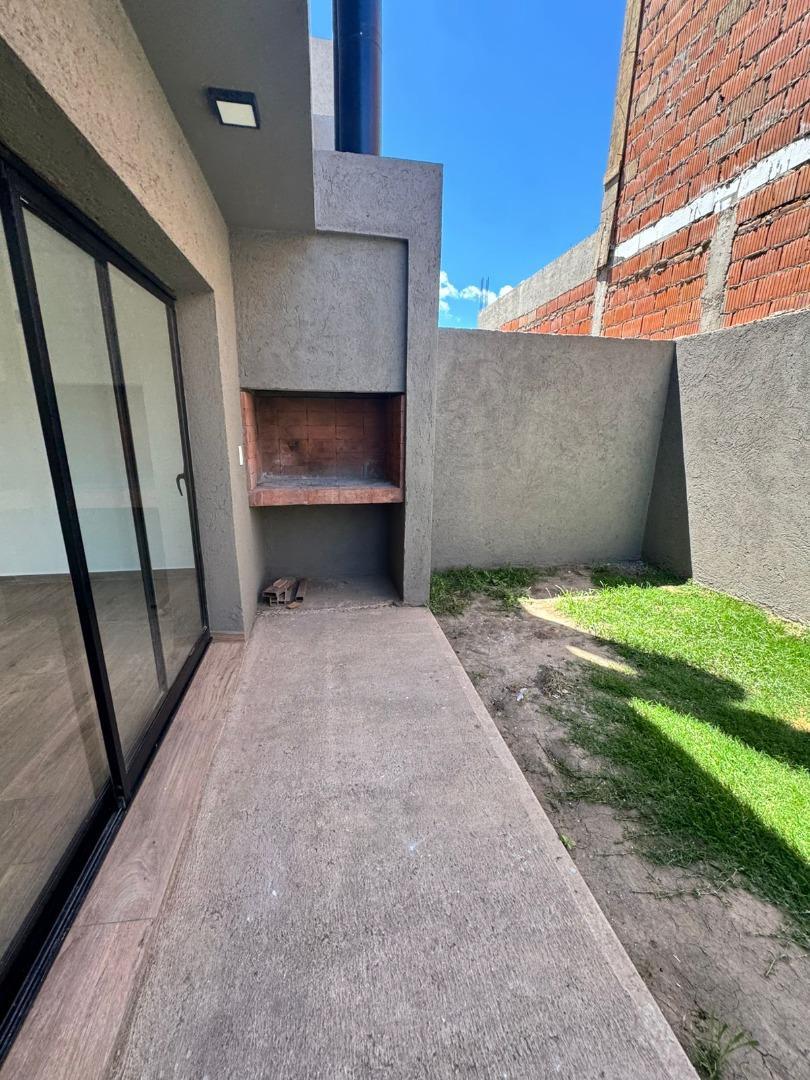 Casa en Alquiler al Este