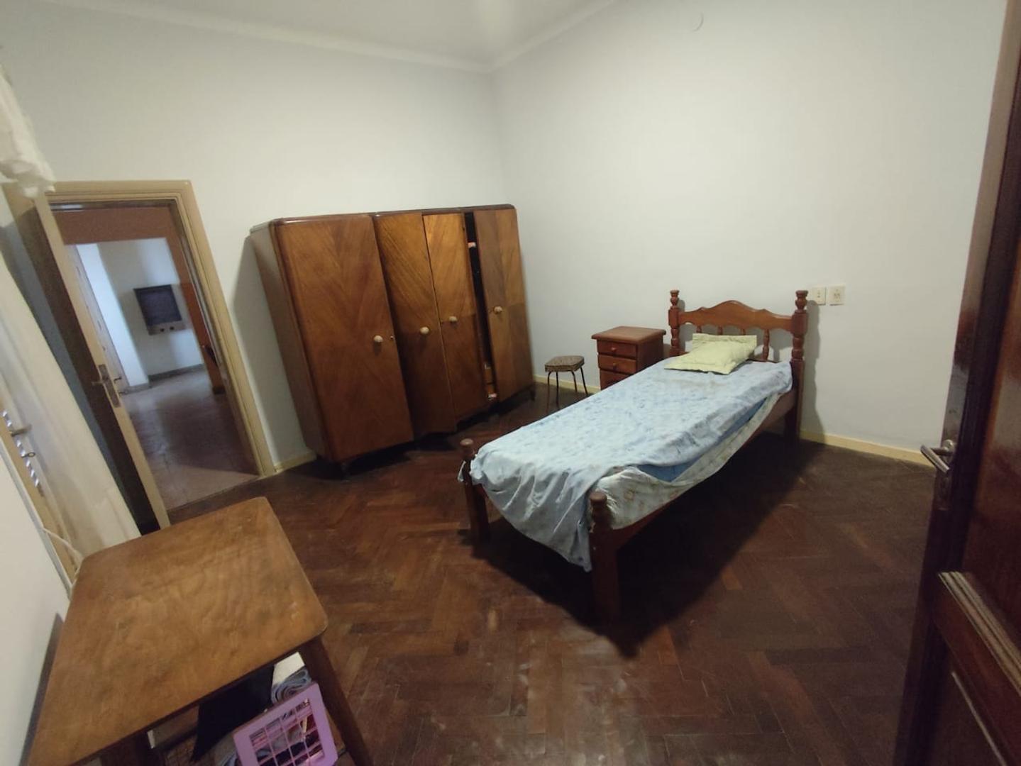 Casa en alquiler en Castelar OPORTUNIDAD