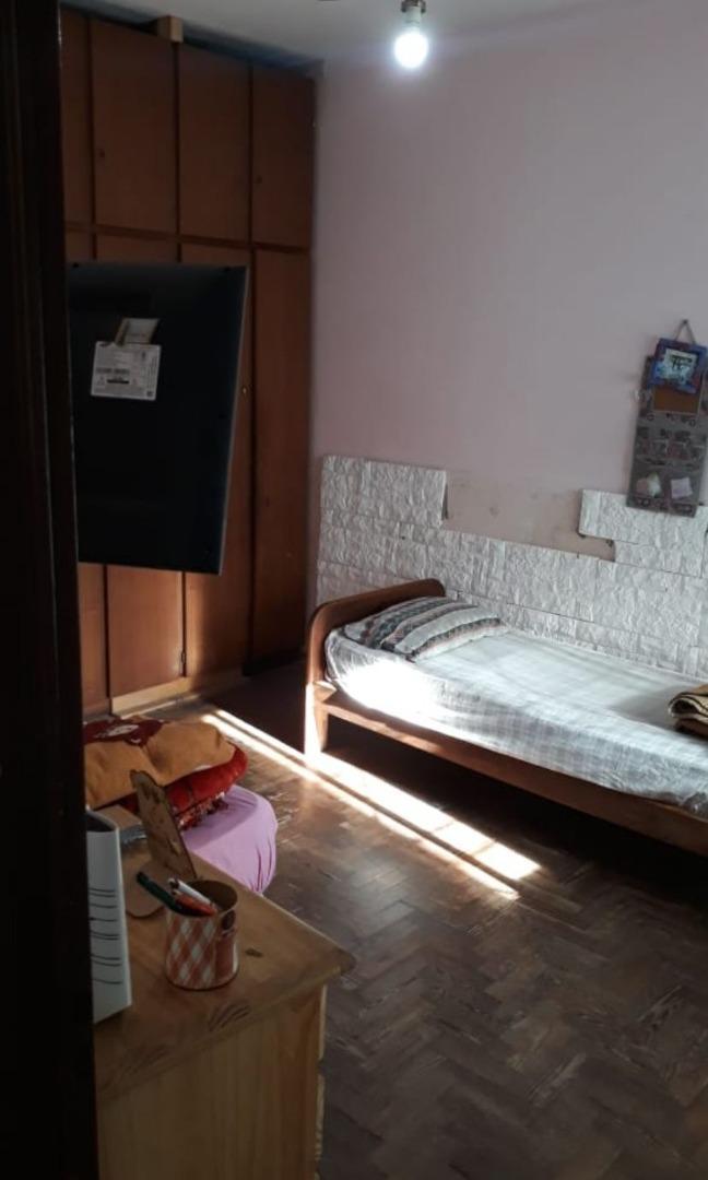 Casa Al Frente en Martín Coronado