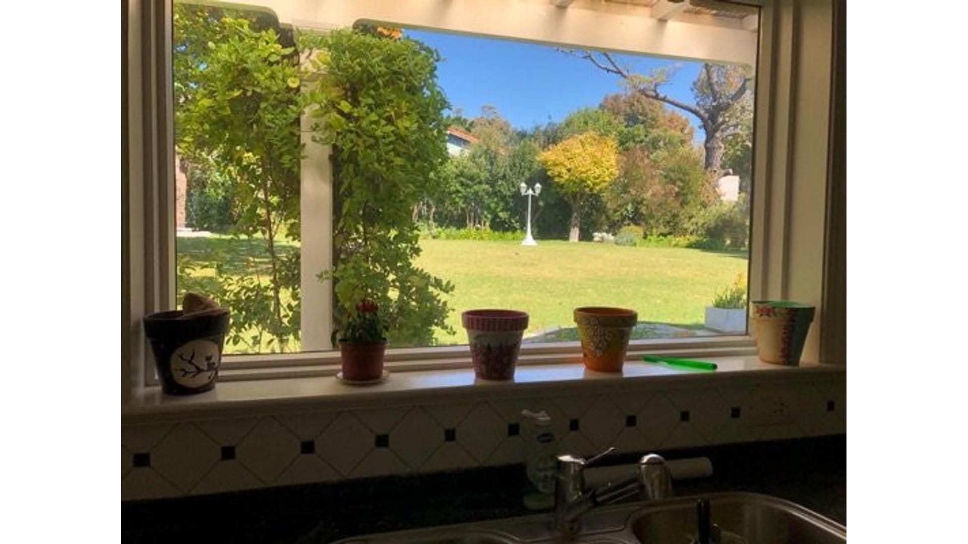 Casa en Alquiler en Los Troncos, USD 4.500