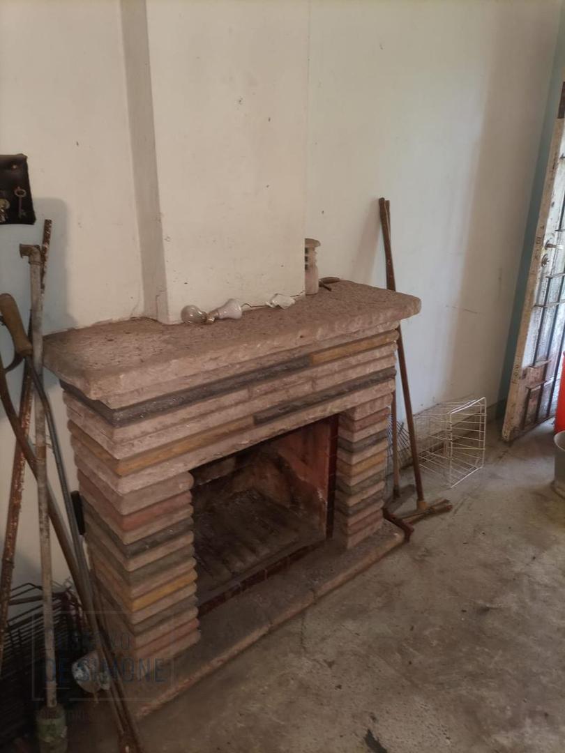 Casa 3 ambientes con 1 baño