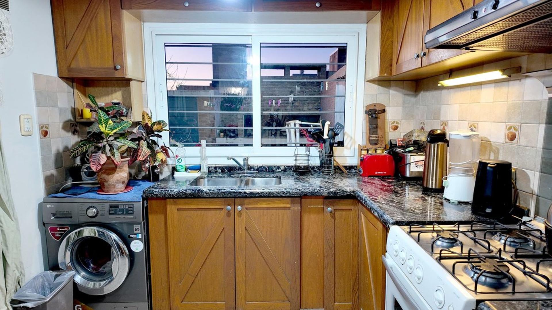 VENTA DUPLEX 3 DORM-2 BAÑOS-LA CALERA-APTO CREDITO