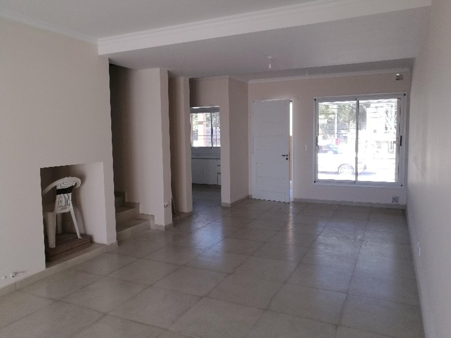 LA PAYA 2 - Dúplex 3 Dorm - ( Zona TEJAS 2 ) - Seg 24 Hs