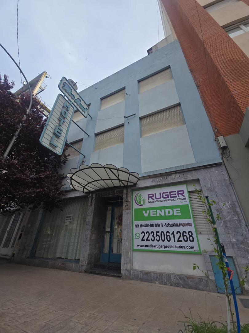 OPORTUNIDAD Hotel en Desuso para Reciclar o Restaurar