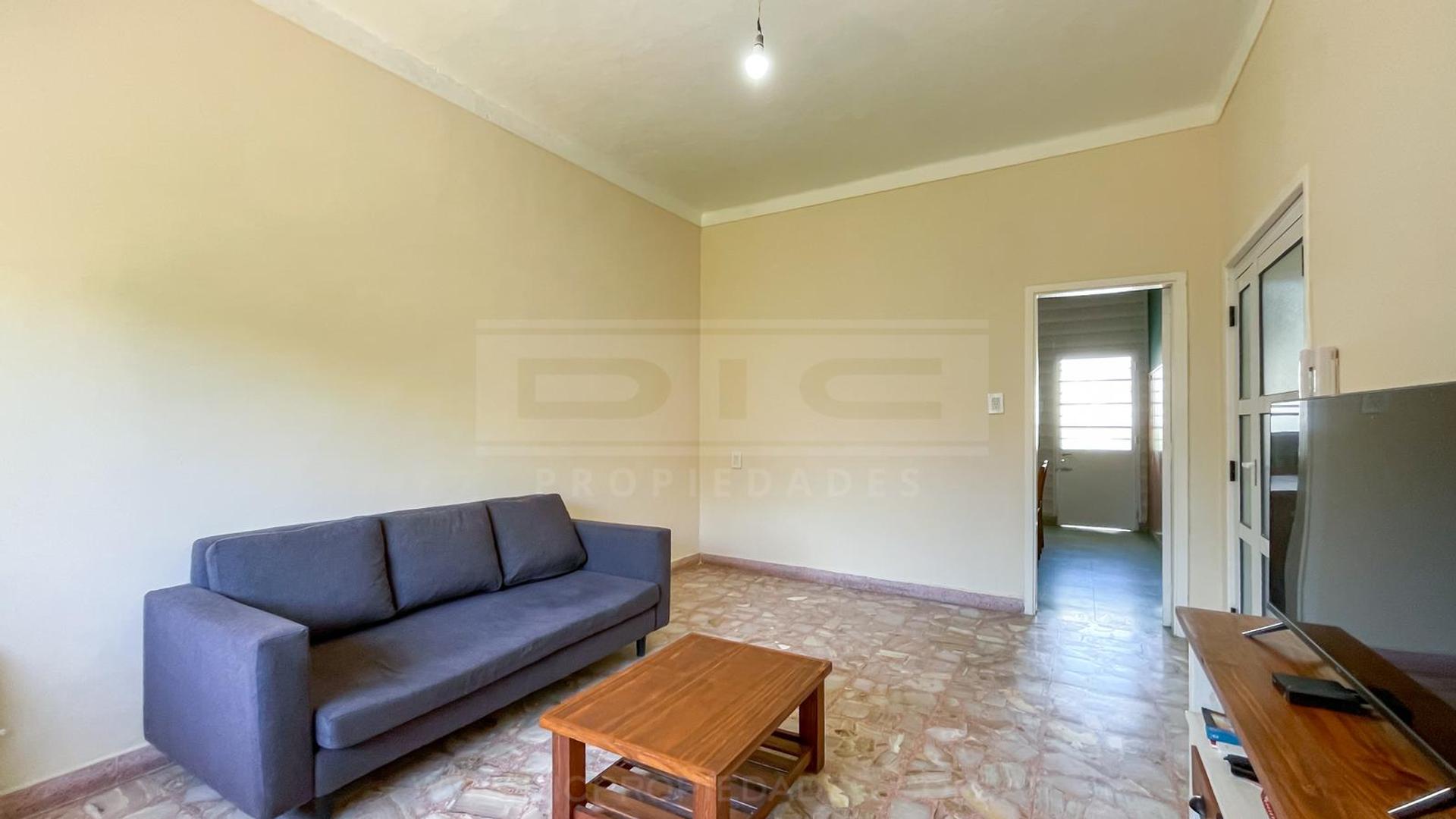Casa en Venta en Olivos Maipu/Uzal, USD 185.000
