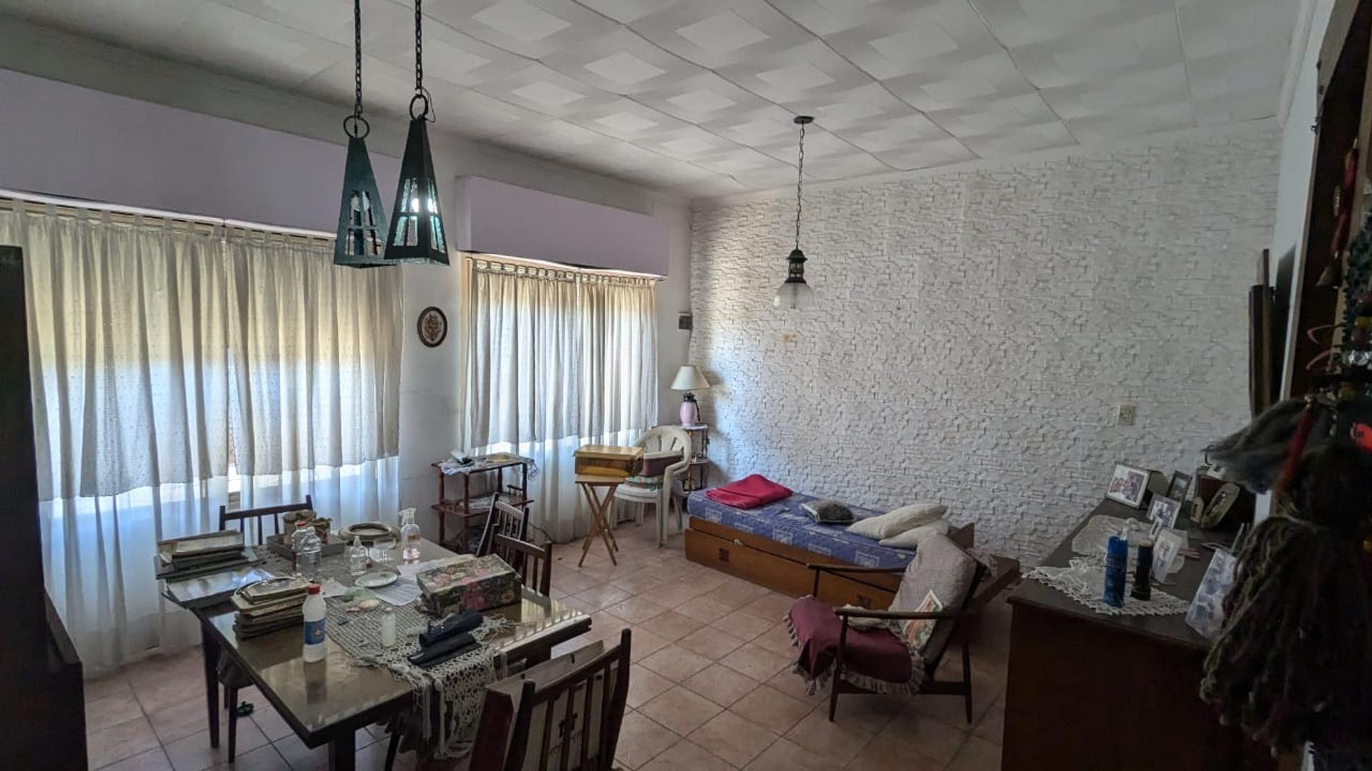 Depto Tipo Casa en Venta en Lanus Este, USD 55.900